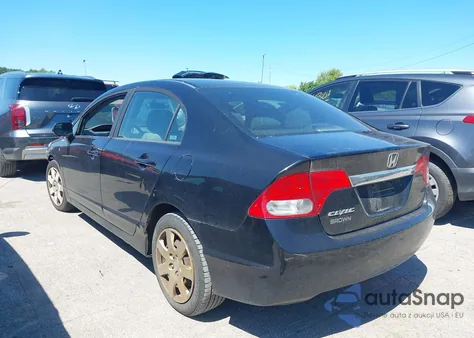 2010 Honda Civic Lx z USA, uszkodzony, nr VIN 19XFA1F59AE034110